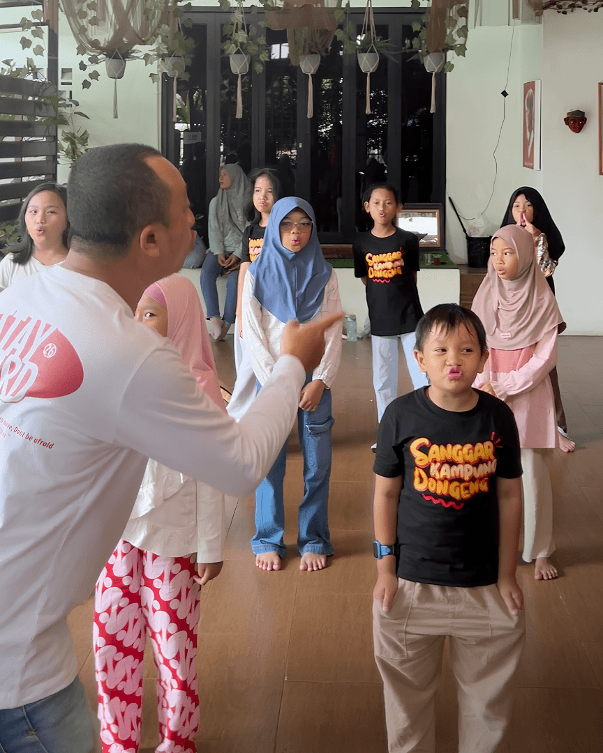 Foto Kegiatan 10 Sanggar Kampung Dongeng